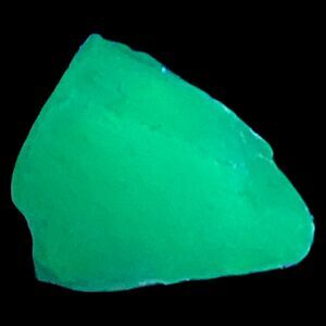 Emerald Green Art Glass Cullet Glowing Manganese Slag Glass‎ #5GL48